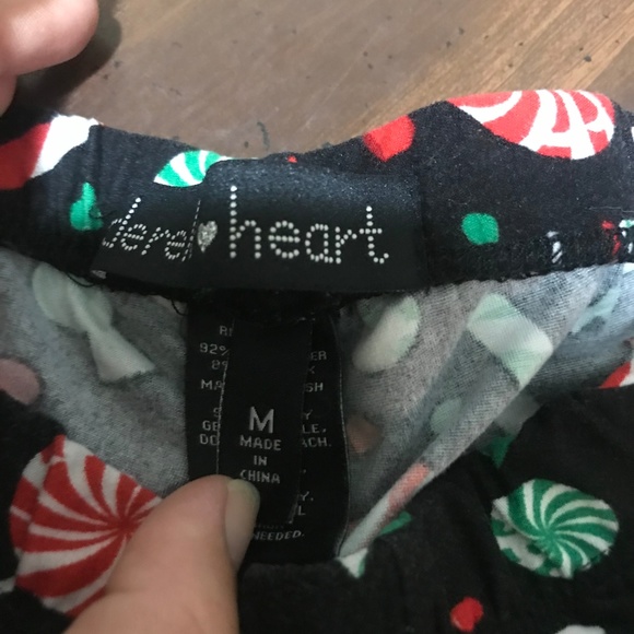 fun print leggings - Picture 2 of 3